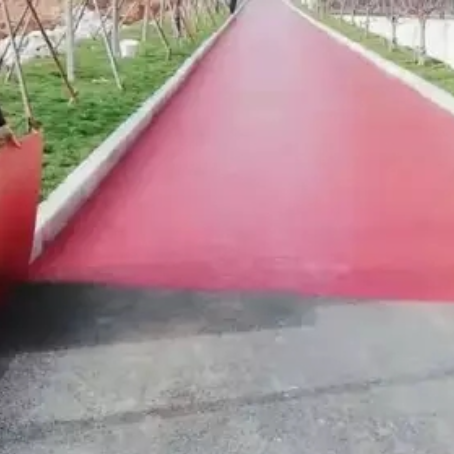 北京​ 彩色路面喷涂翻新是一种低成本